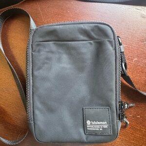 lululemon athletica Black Belt Bag